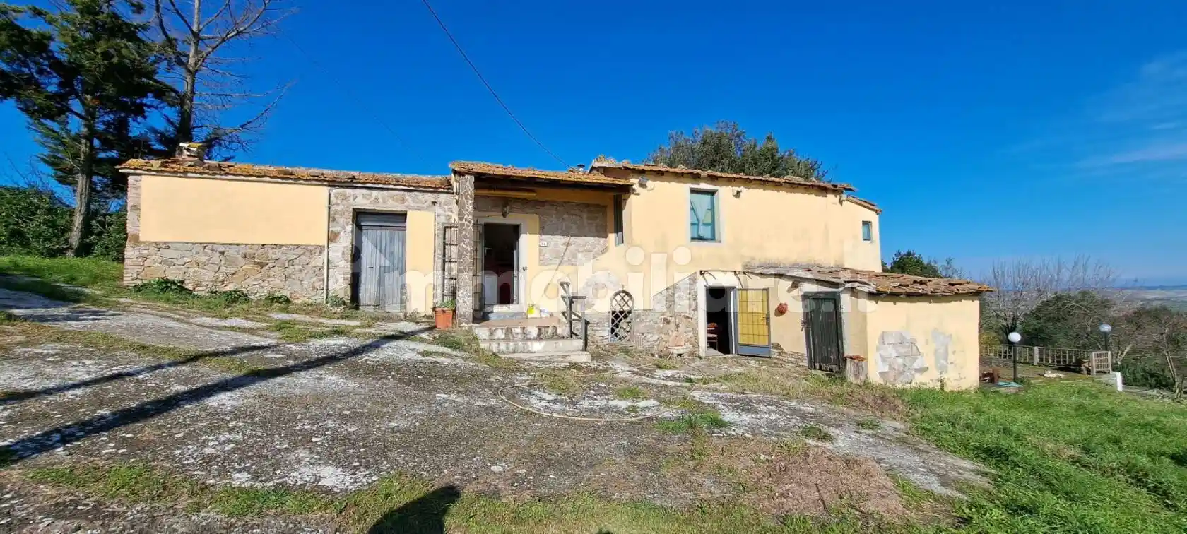 Rustico - Casale in vendita a Rosignano Marittimo