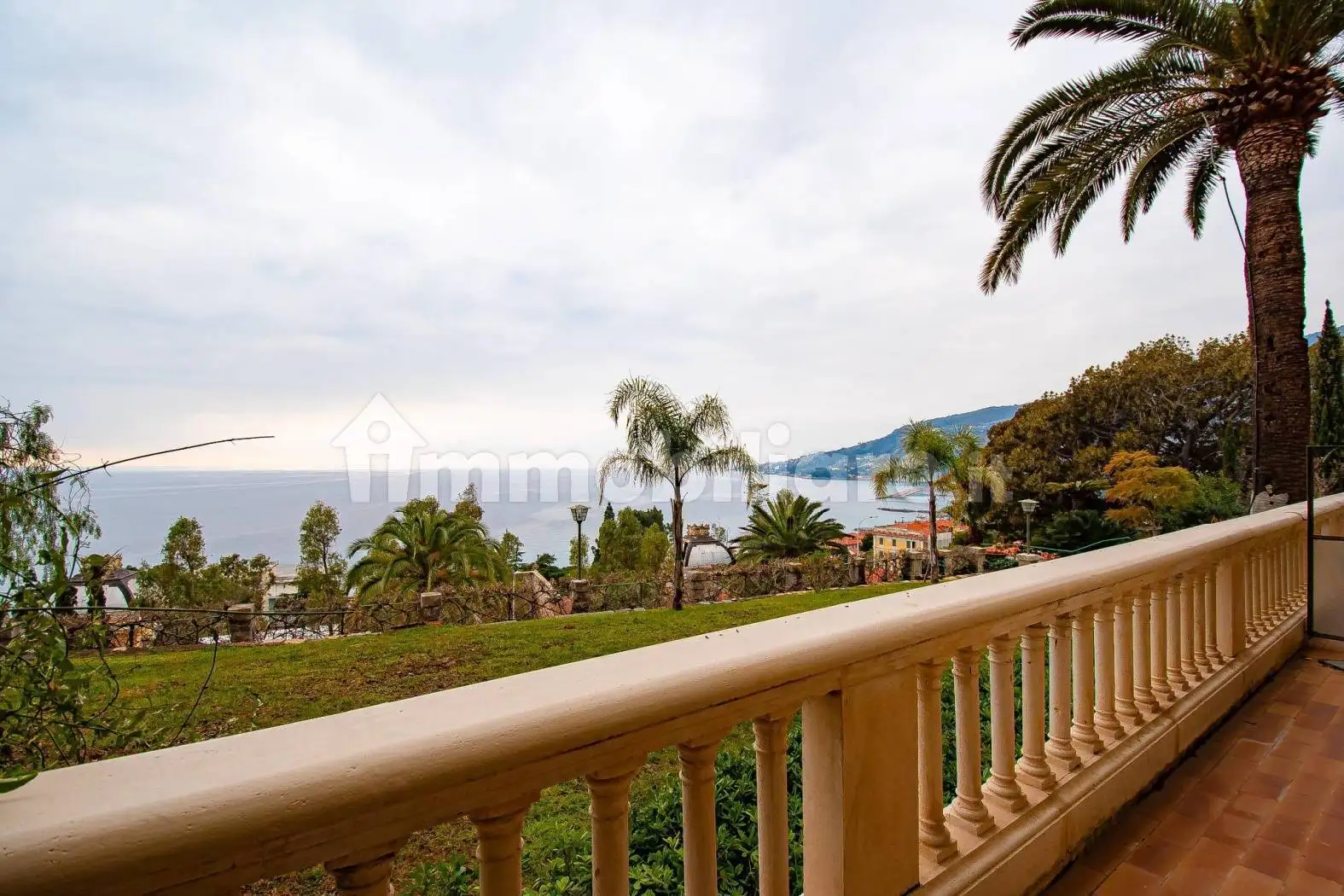 Appartamento in affitto a Ospedaletti