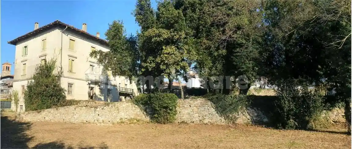 Casa indipendente in vendita a Tarcento