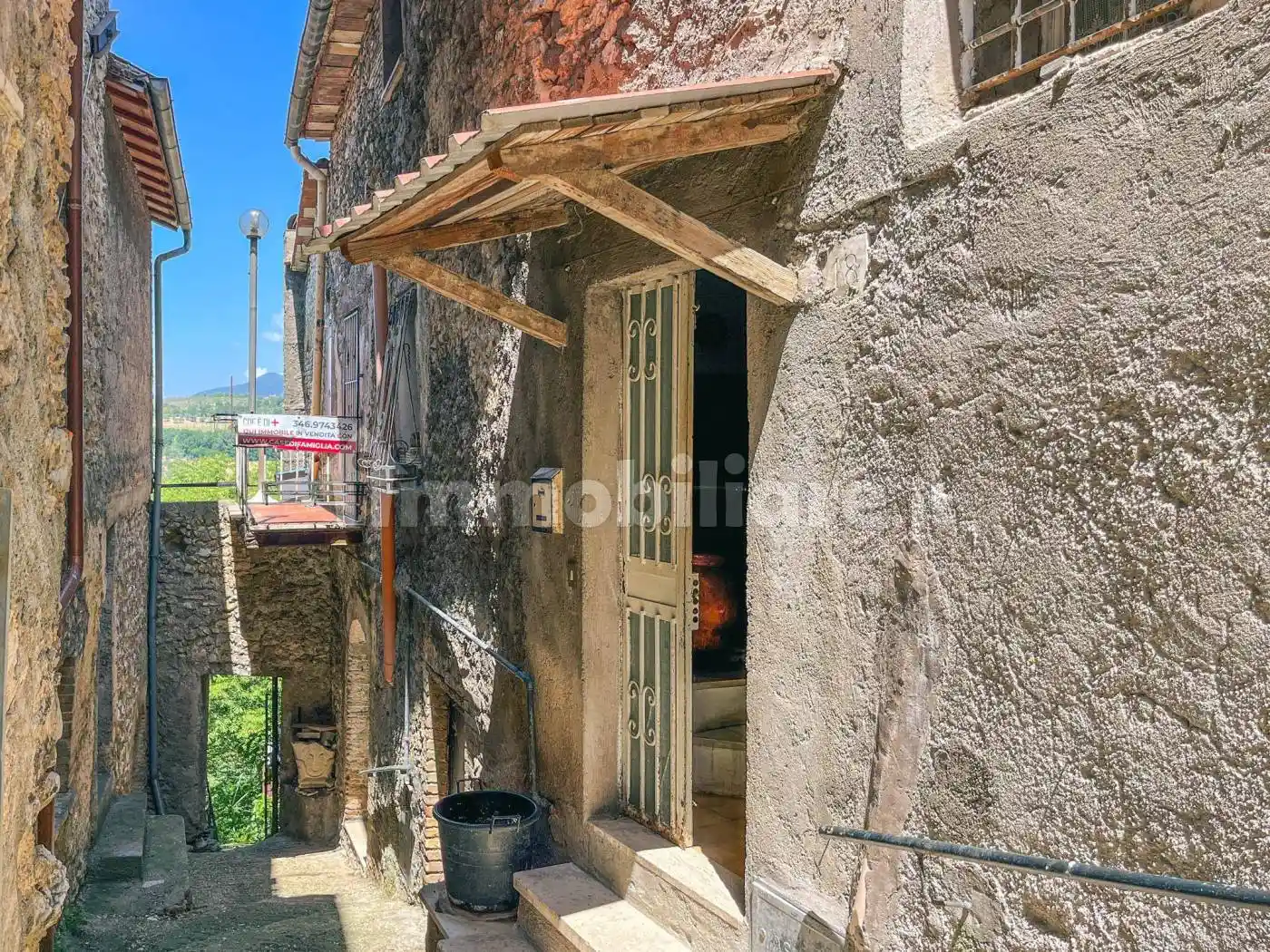 Casa indipendente in vendita a Toffia