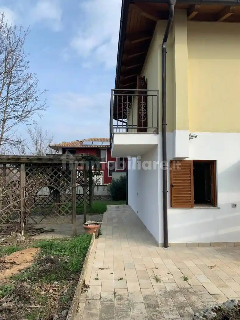 Villa in vendita a Mornico Losana