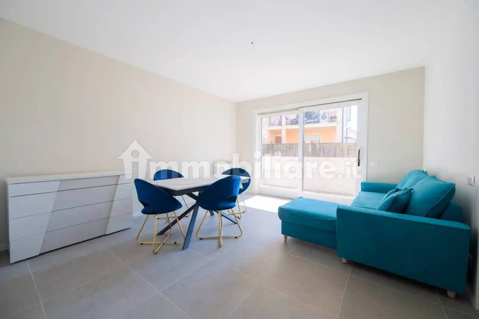 Appartamento in vendita a Cologne