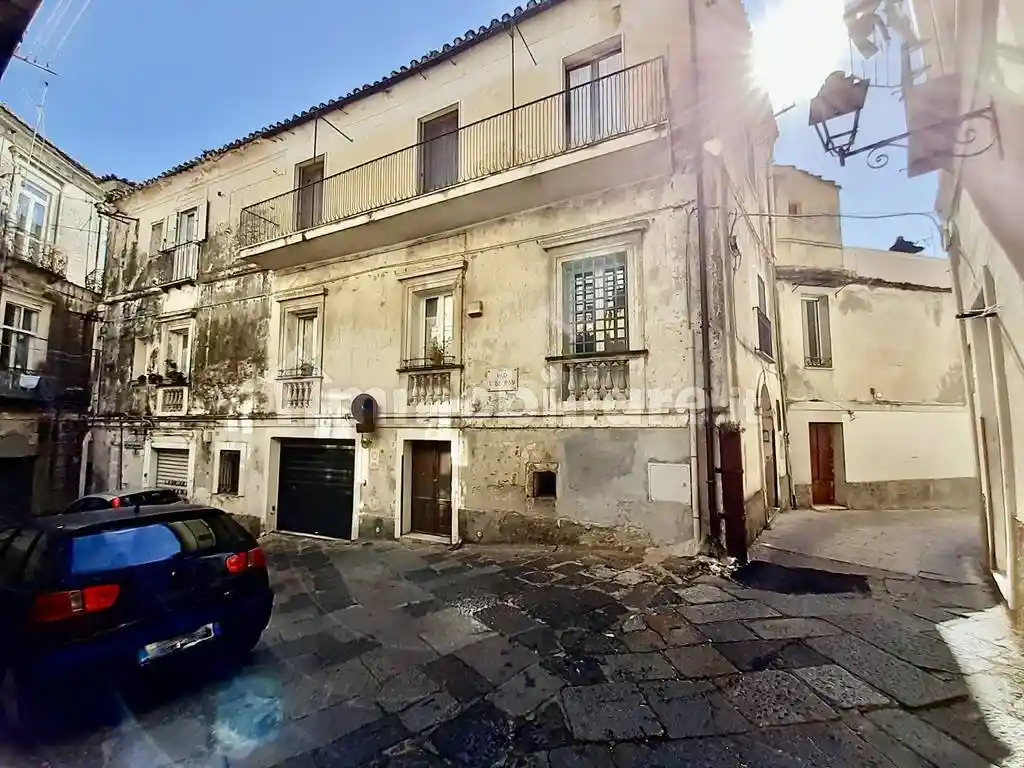 Appartamento via Santa Maria di Mezzogiorno, Centro Storico, Catanzaro - foto 2