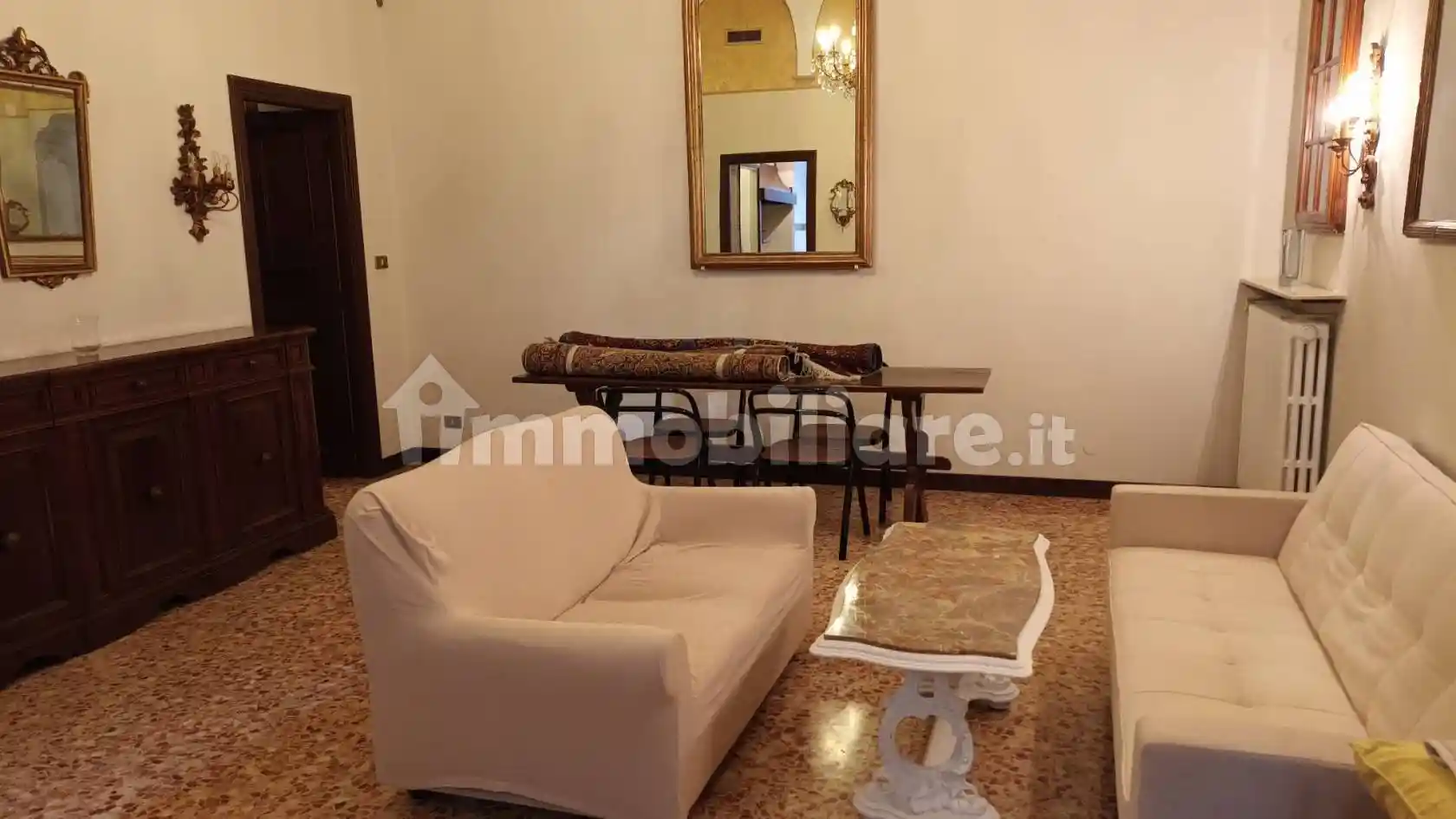 Appartamento in affitto a Piacenza