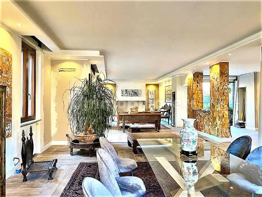 Appartamento in affitto a Novara