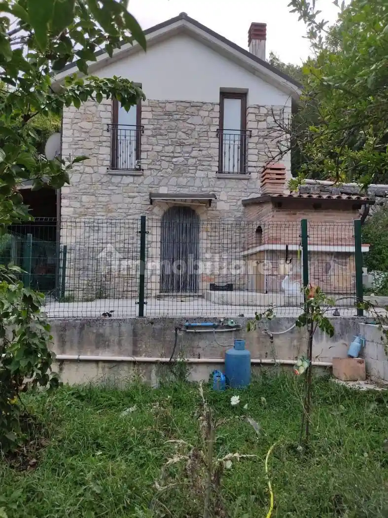 Rustico - Casale in vendita a Carpinone