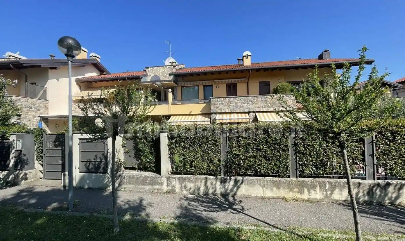 Villa in vendita a Torre Boldone