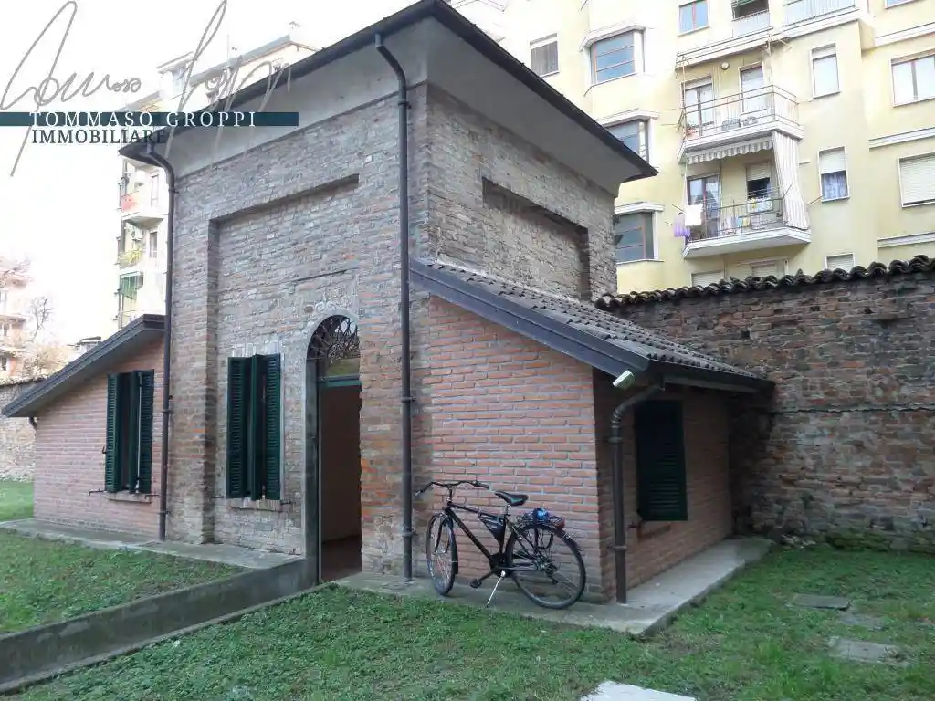 Casa indipendente in vendita a Piacenza