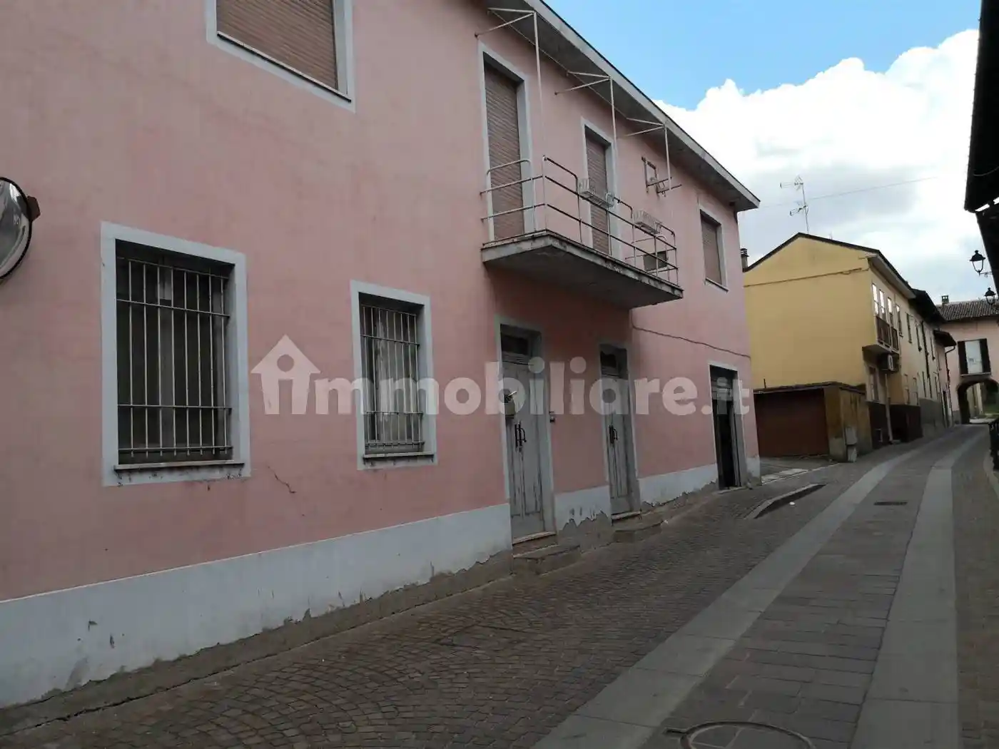 Casa indipendente in vendita a Ozzero