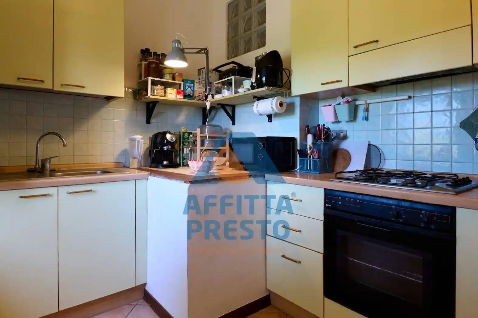Appartamento in affitto a Capraia e Limite