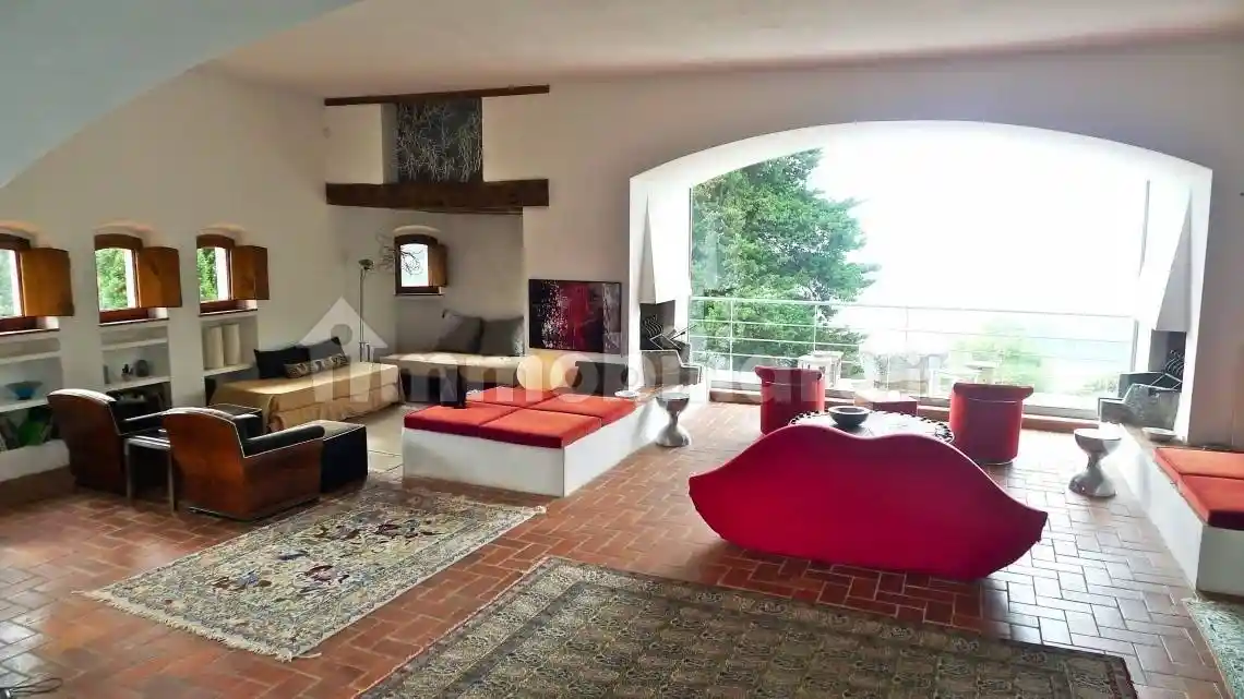 Villa in vendita a Camaiore