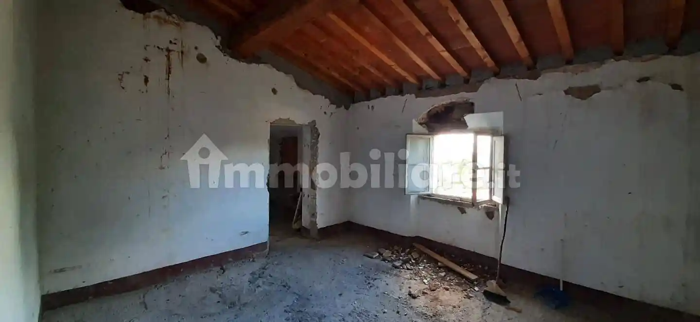 Appartamento in vendita a Guardistallo