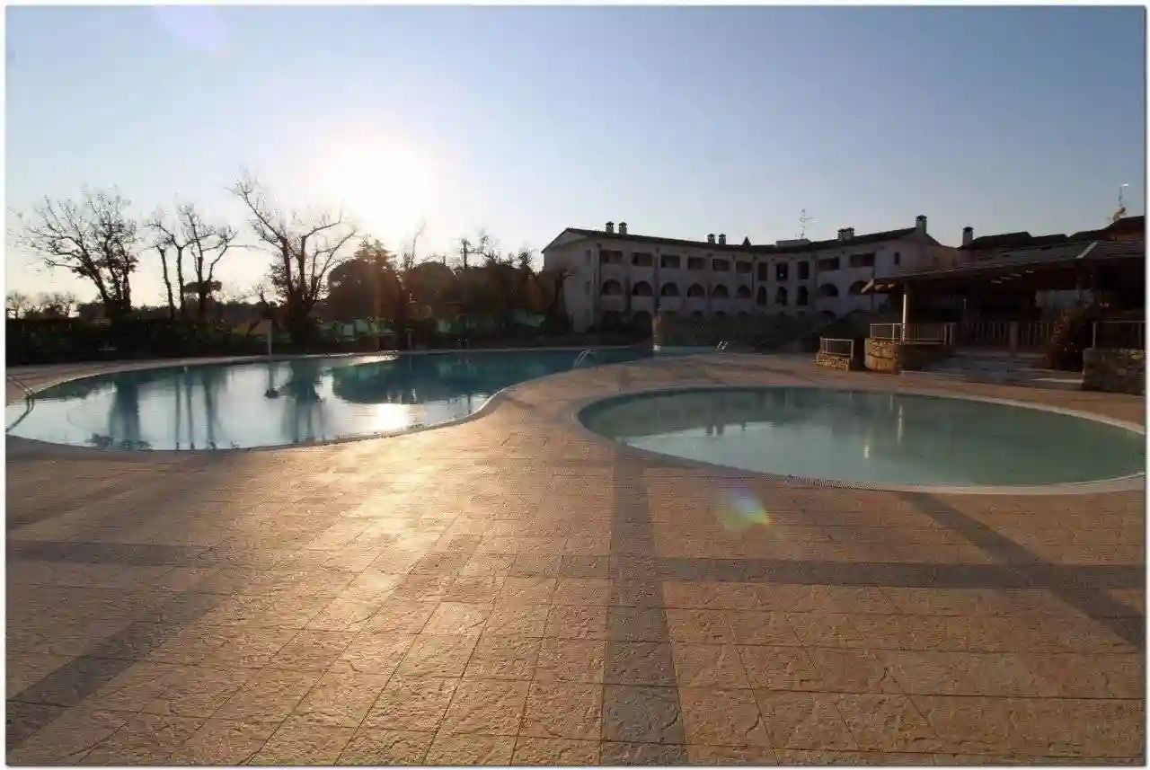 Palazzo - Edificio - foto 2