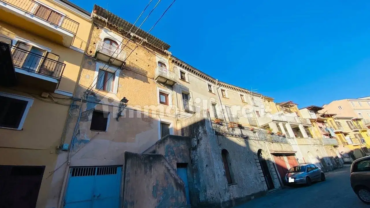 Casa indipendente in vendita a Lamezia Terme