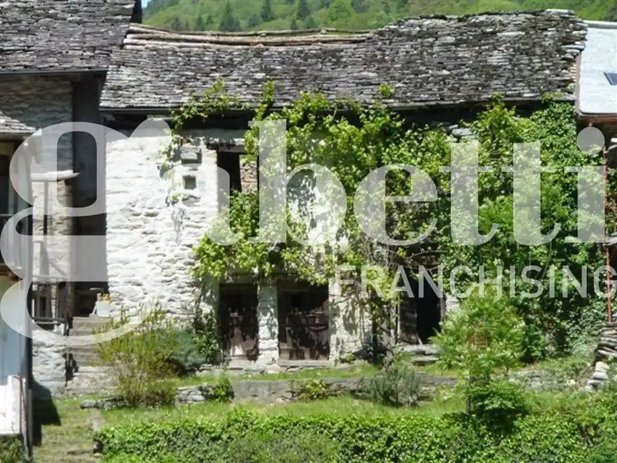 Rustico - Casale in vendita a Varzo