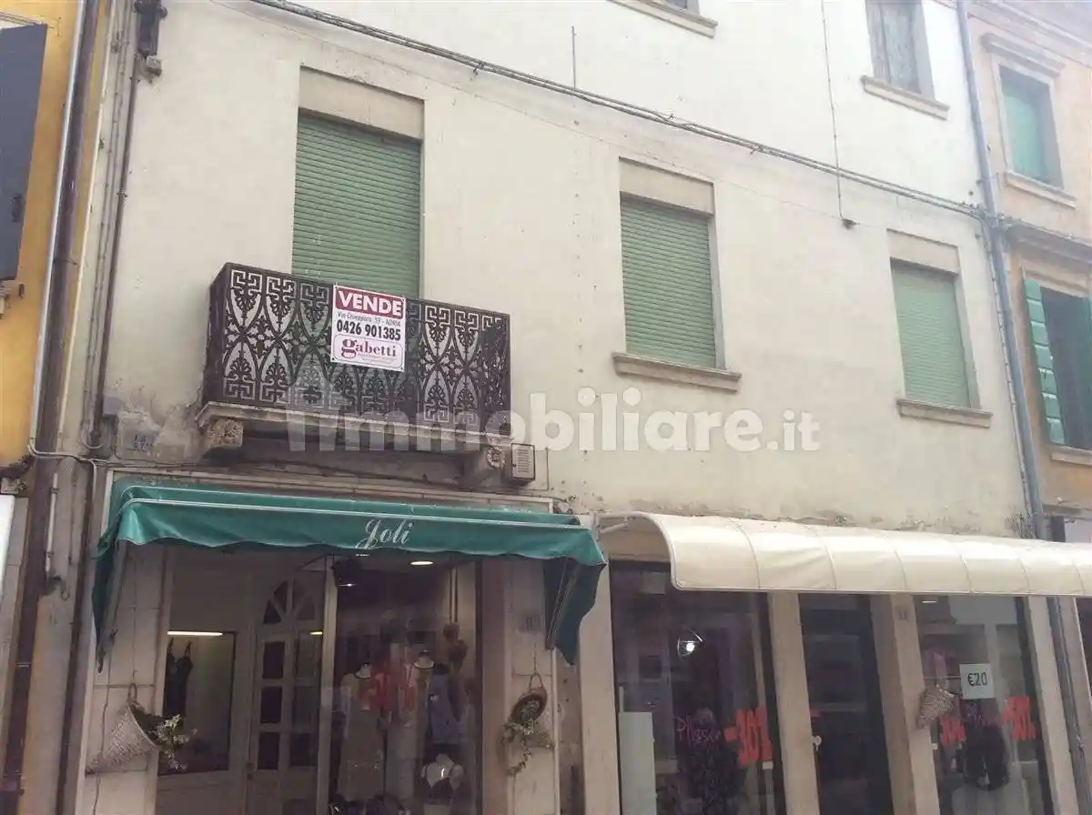 Appartamento in vendita a Adria