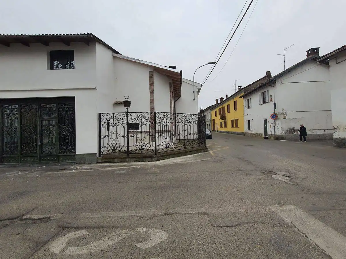 Casa indipendente in vendita a Candia Lomellina