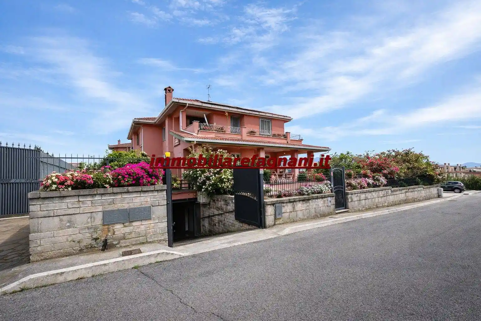 Villa in vendita a Lariano