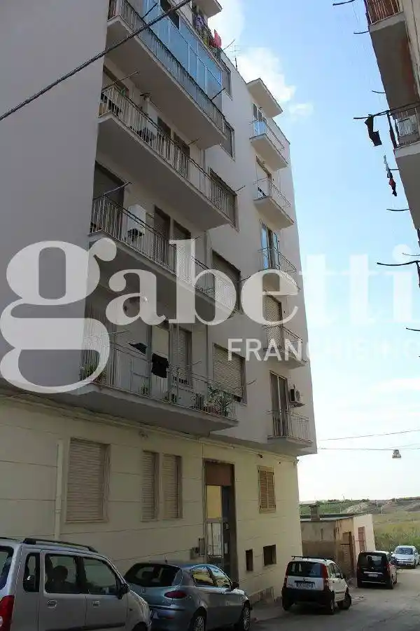 Appartamento in vendita a Canosa di Puglia