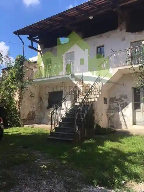 Rustico - Casale in vendita a Boca