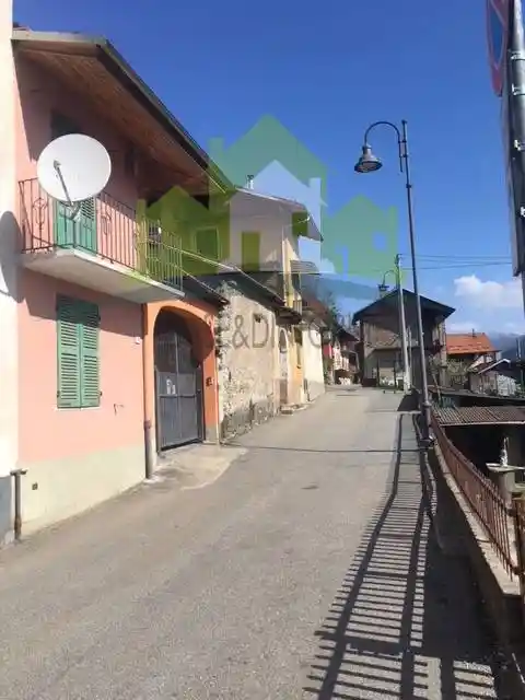 Casa indipendente in vendita a Quarona