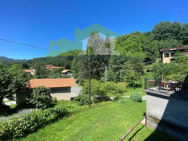 Casa indipendente in vendita a Cellio con Breia