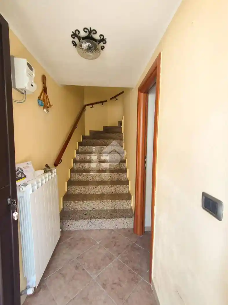 Terratetto unifamiliare via Giorgio Castriota 6, Centro, Falconara Albanese - foto 3