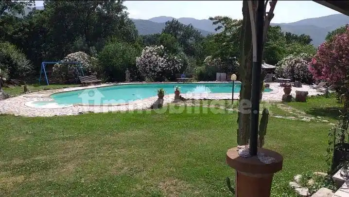 Villa in vendita a Amaseno