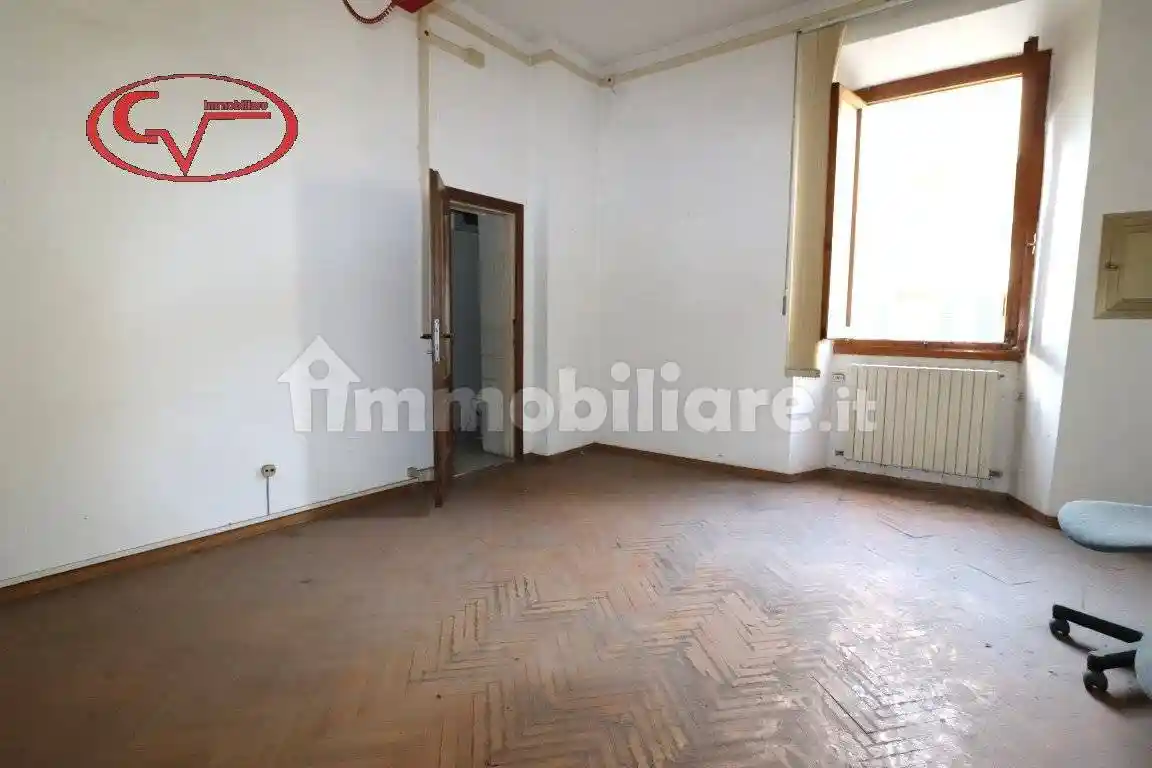 Appartamento in vendita a Montevarchi