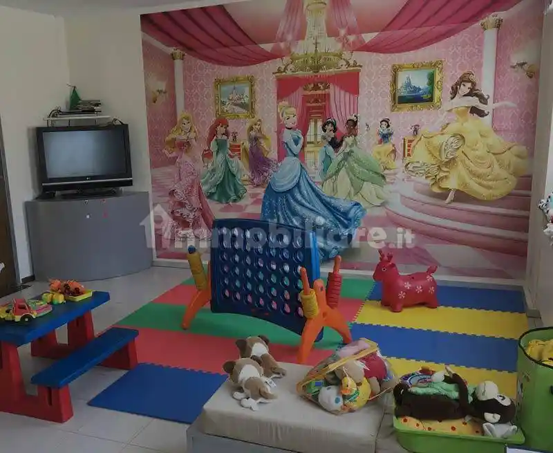 Palazzo - Edificio in vendita a Senigallia