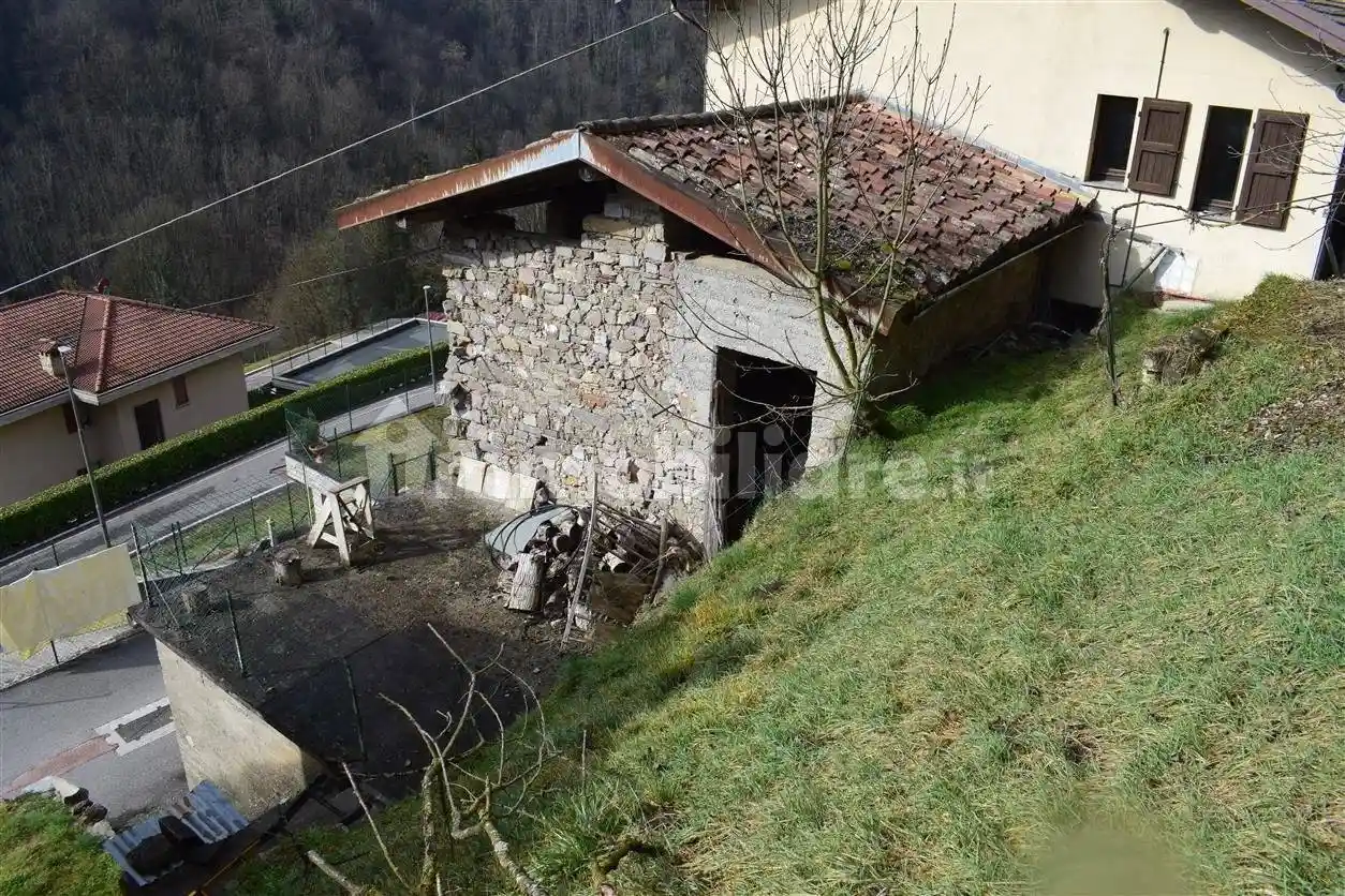 Rustico - Casale in vendita a Costa Serina