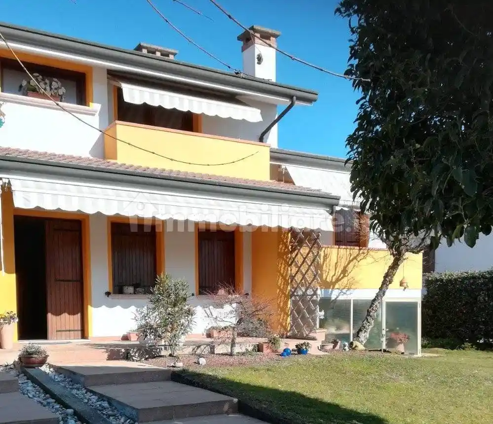 Villa in vendita a Altivole
