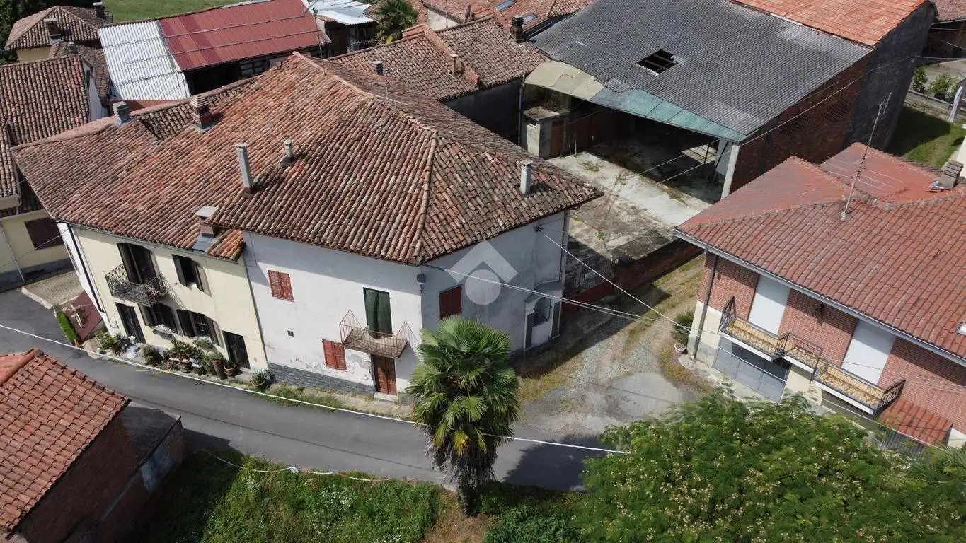 Casa indipendente in vendita a Robella