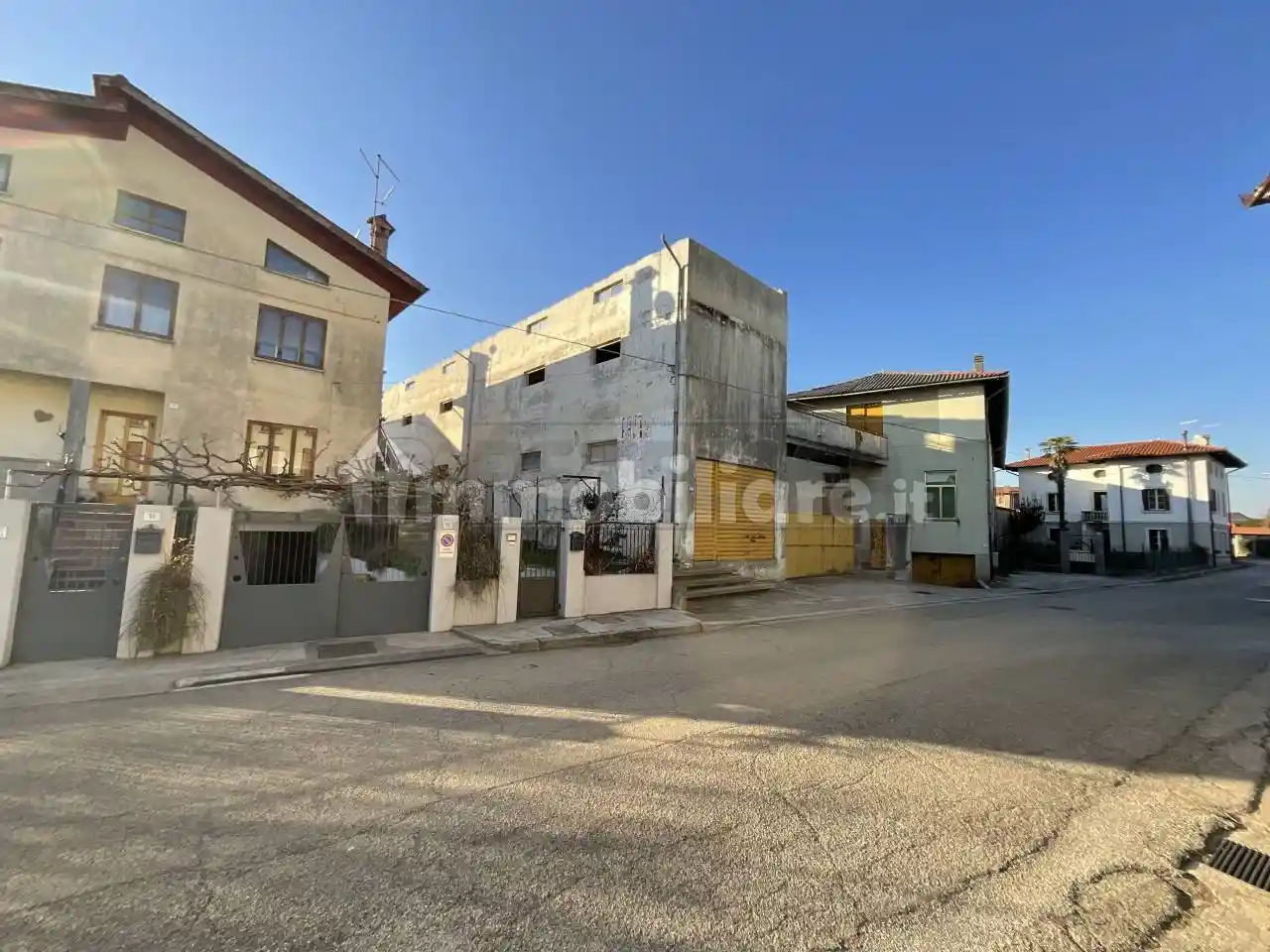 Palazzo - Edificio in vendita a Basiliano