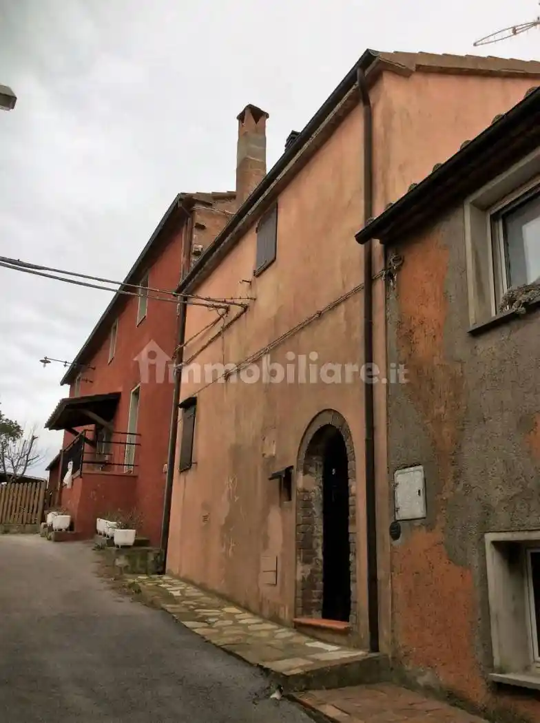 Casa indipendente in vendita a Scansano