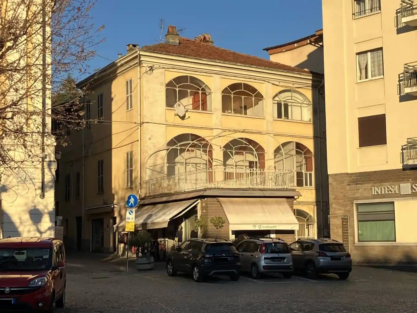 Palazzo - Edificio in vendita a Castellamonte