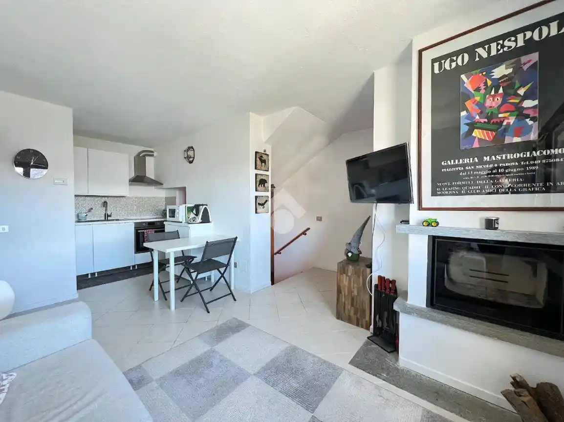 Appartamento in vendita a Sauze di Cesana