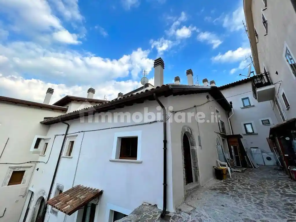 Appartamento in vendita a Ovindoli