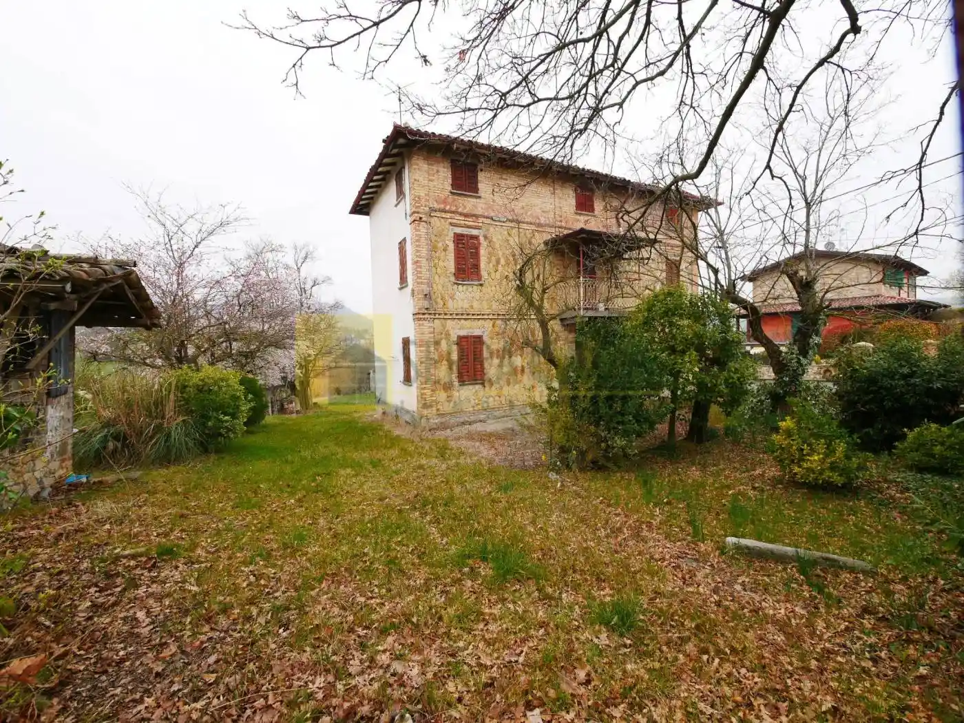 Rustico - Casale in vendita a Serramazzoni