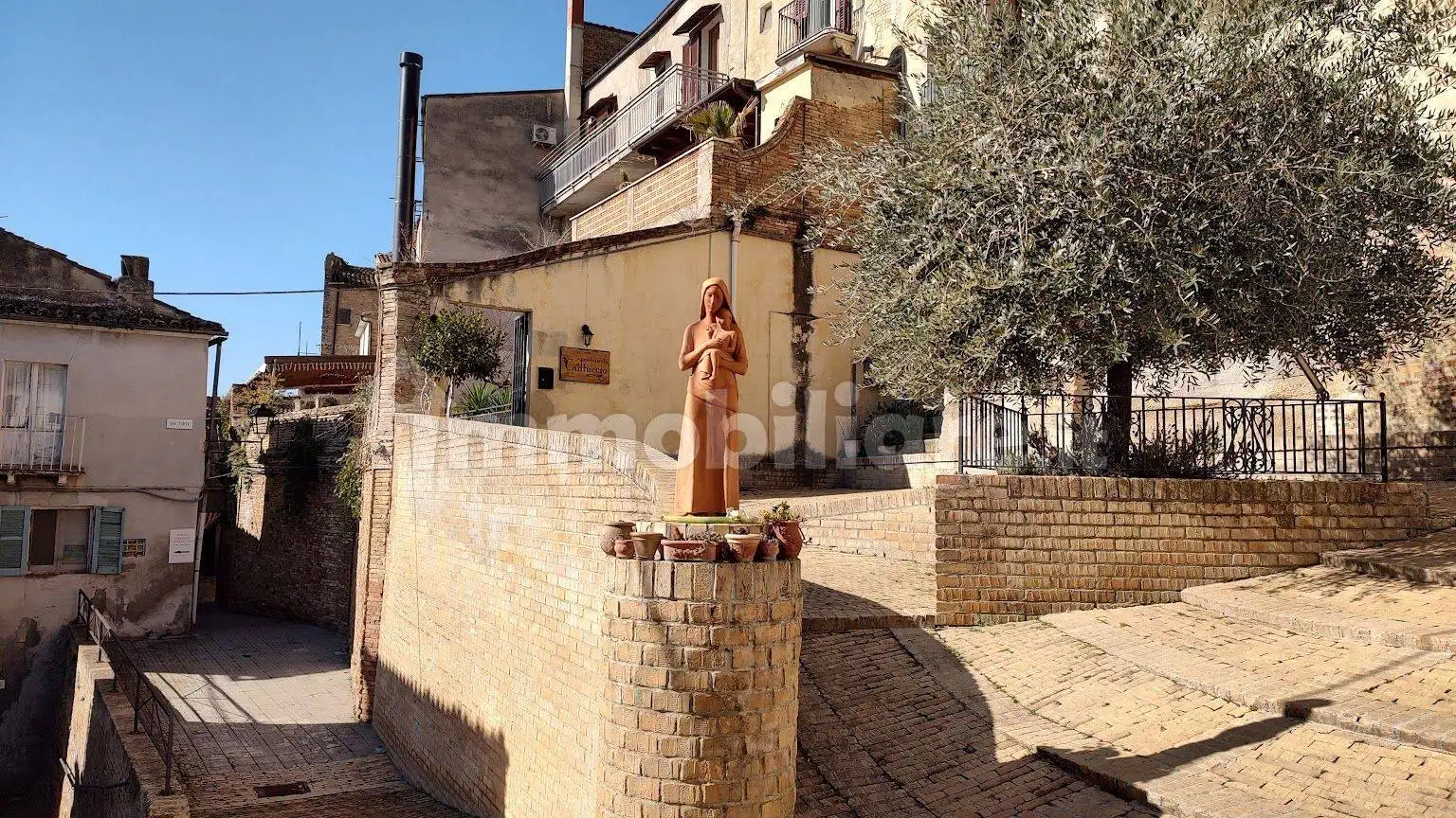 Casa indipendente in vendita a Bucchianico
