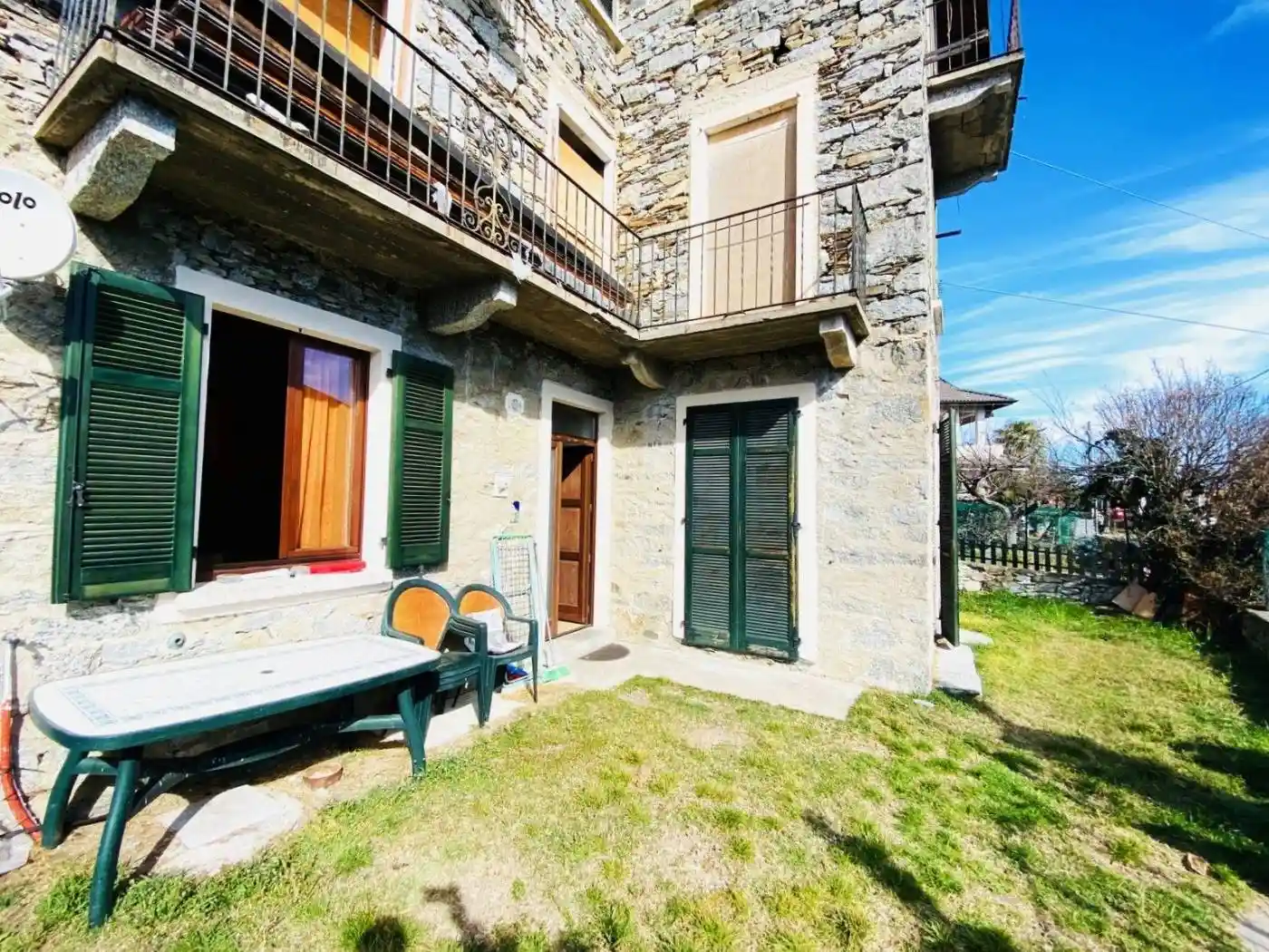 Appartamento in vendita a Premeno