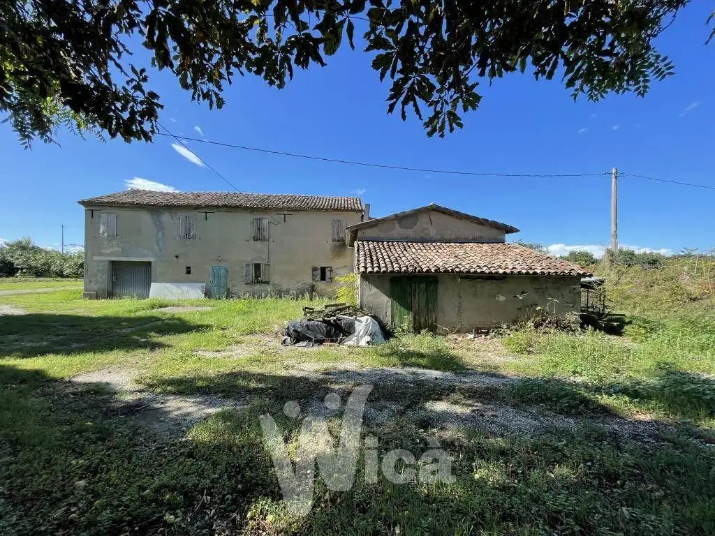 Rustico - Casale in vendita a Cesena