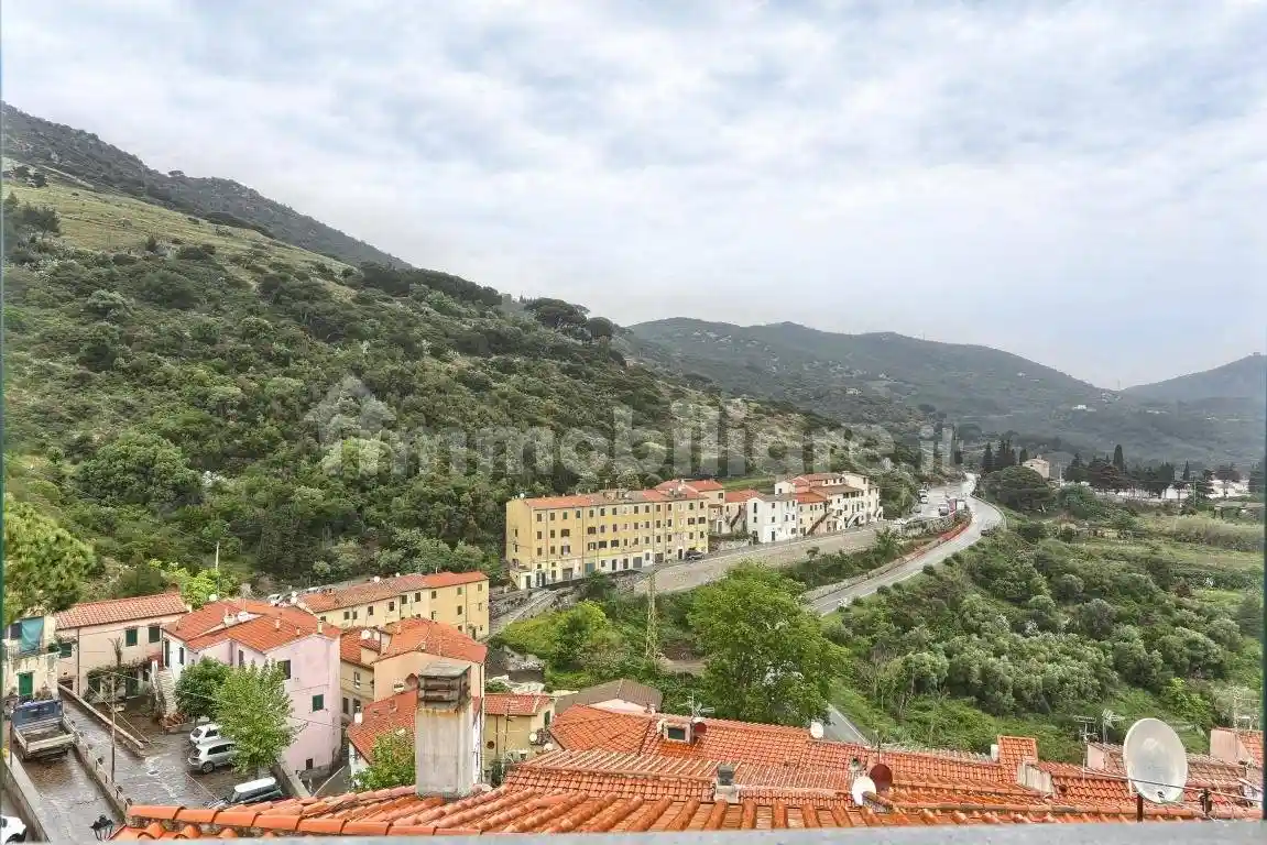 Appartamento in vendita a Rio