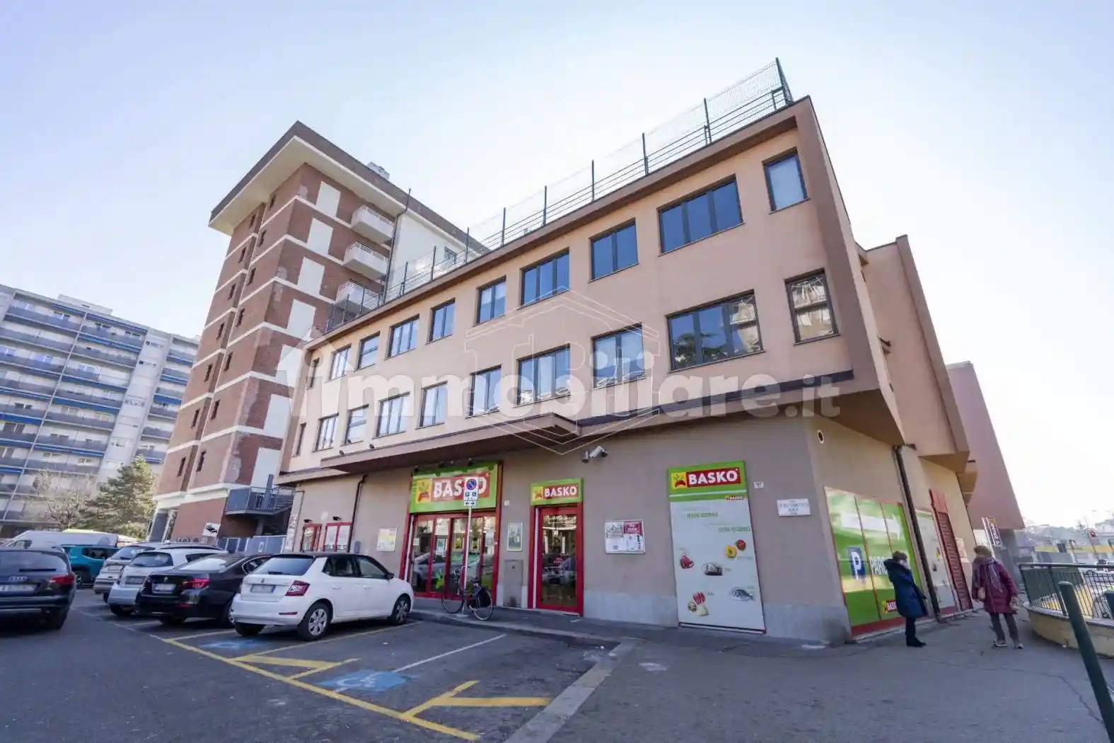 Palazzo - Edificio in affitto a Torino