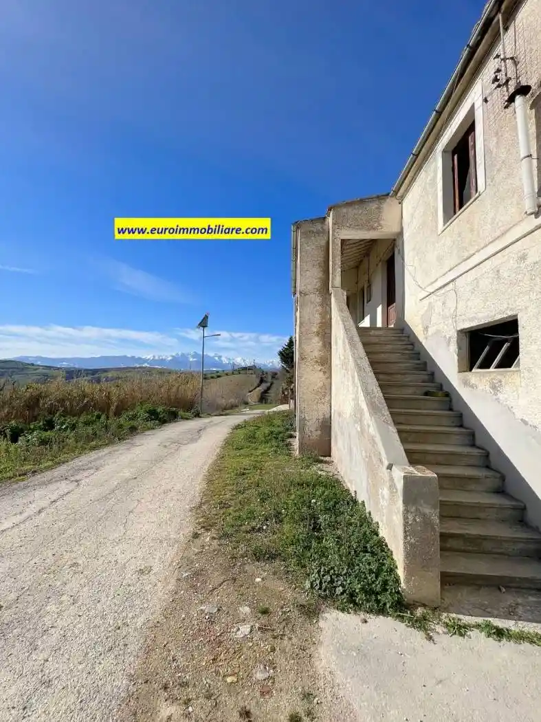 Villa unifamiliare via Torre Ronci, Atri - foto 3