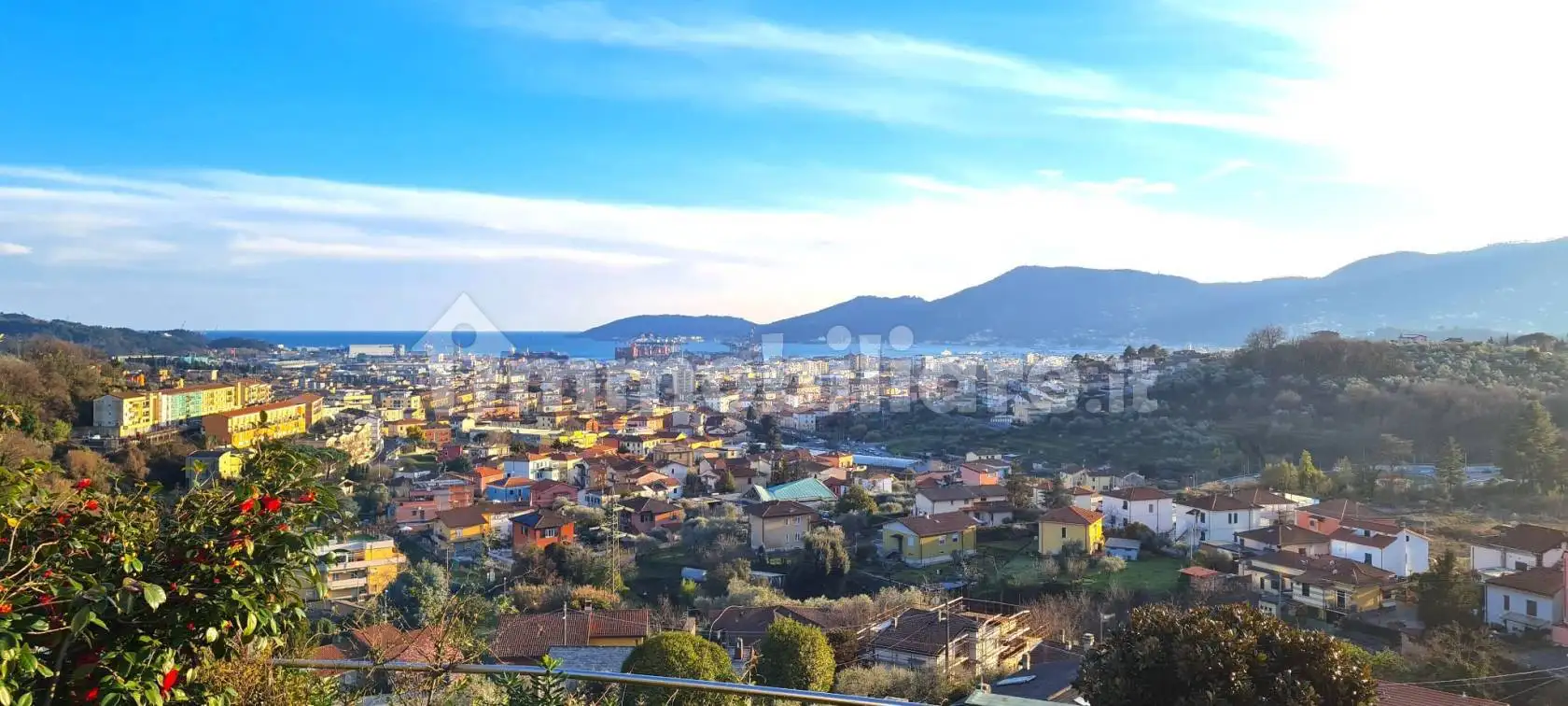 Villa in vendita a La Spezia