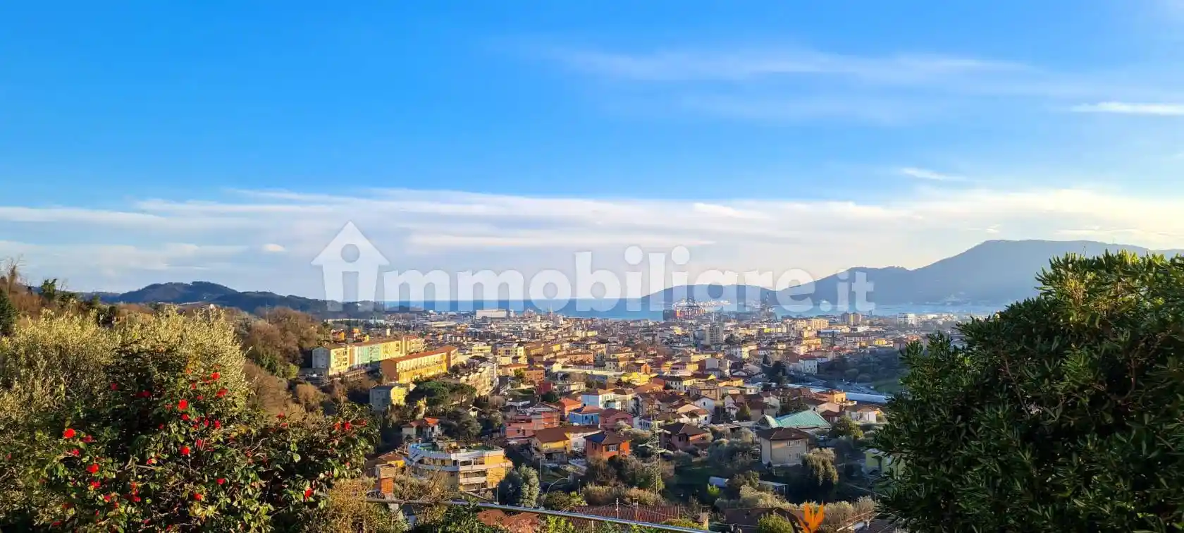 Appartamento in villa 410 m², Isola, La Spezia - foto 4