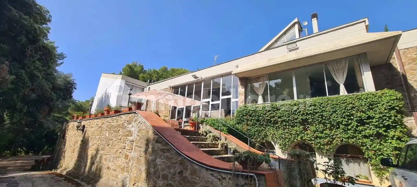 Villa in vendita a Piombino