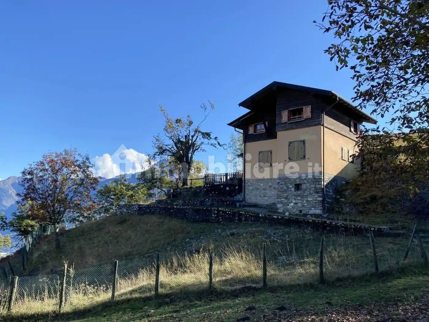 Rustico - Casale in vendita a Domaso