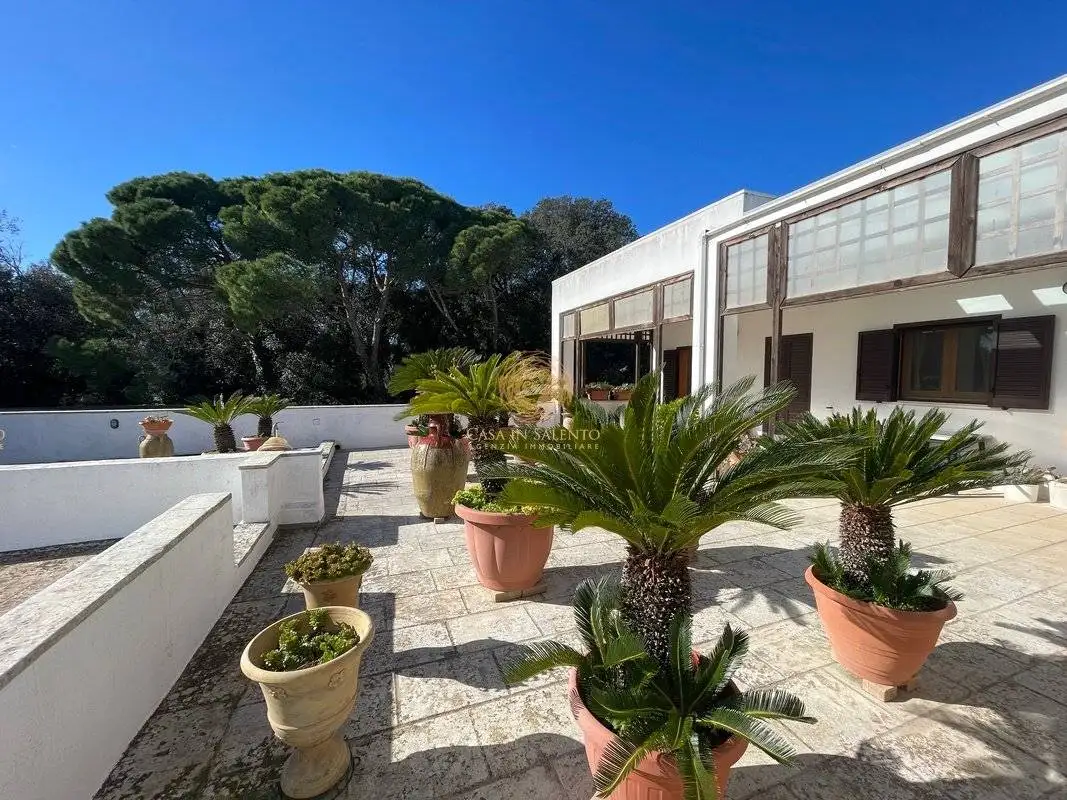 Palazzo - Edificio in vendita a Tiggiano